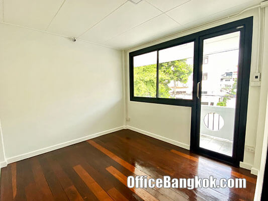 Single House for rent in Nakhon Pathom, 2 storey space, 300 sq m, on Korgrich Road near Big C