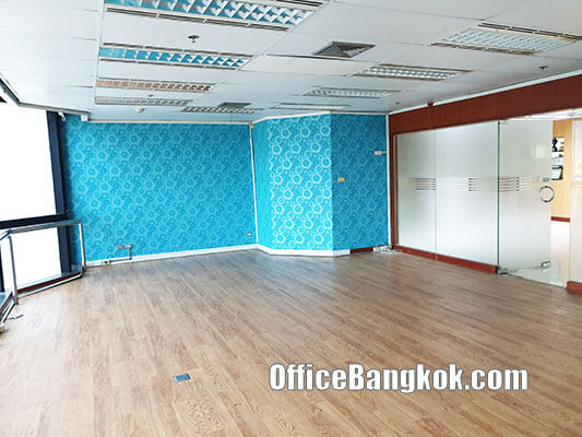 Office Space for Rent 55 Sqm close to Phaya Thai BTS Station