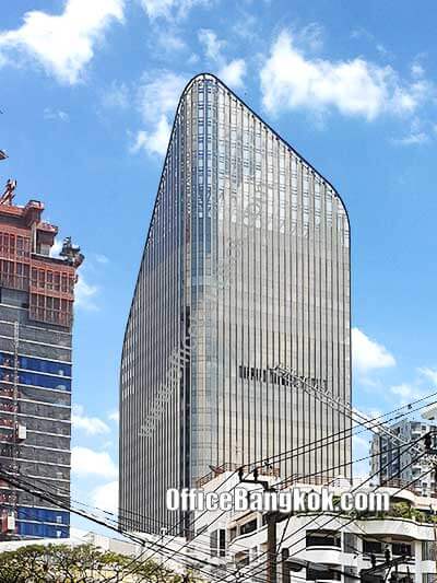Singha Complex - Office Space for Rent on New Petchburi Road