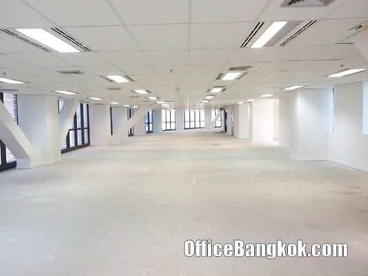 Big Office Space for rent on Sathorn near Surasak BTS Station