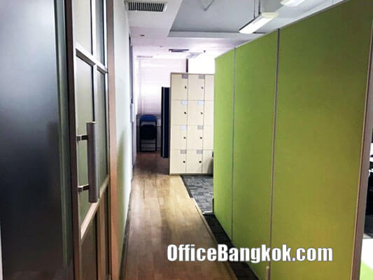 Rent Partly Furnished Office 230 Sqm Near Phetchaburi MRT Station