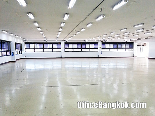 Office and Warehouse for Rent on Charoen Rat Road