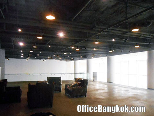Office Building for Sale Near Chaophraya River
