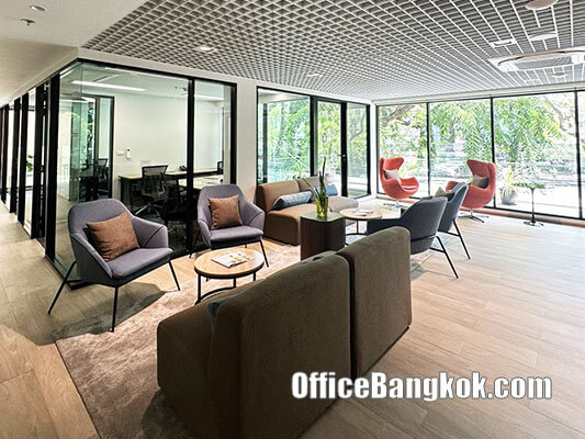 Service Office For Rent On Sukhumvit 26, Fully Furnished Office Space Rental.