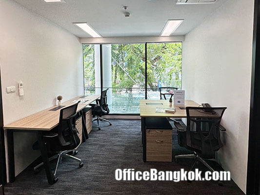 Service Office For Rent On Sukhumvit 26, Fully Furnished Office Space Rental.