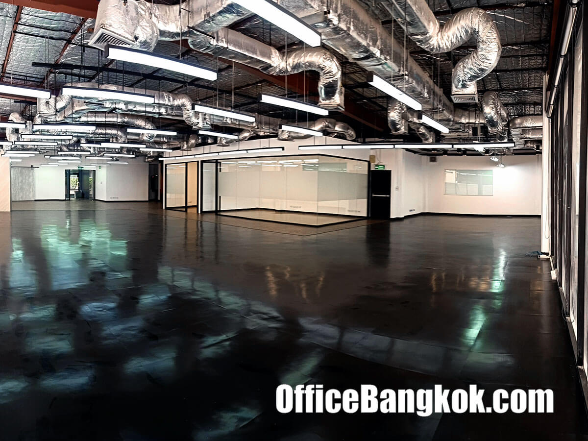 Rent Office On Asoke Area Space 380 Sqm Close To Phetchaburi MRT Station