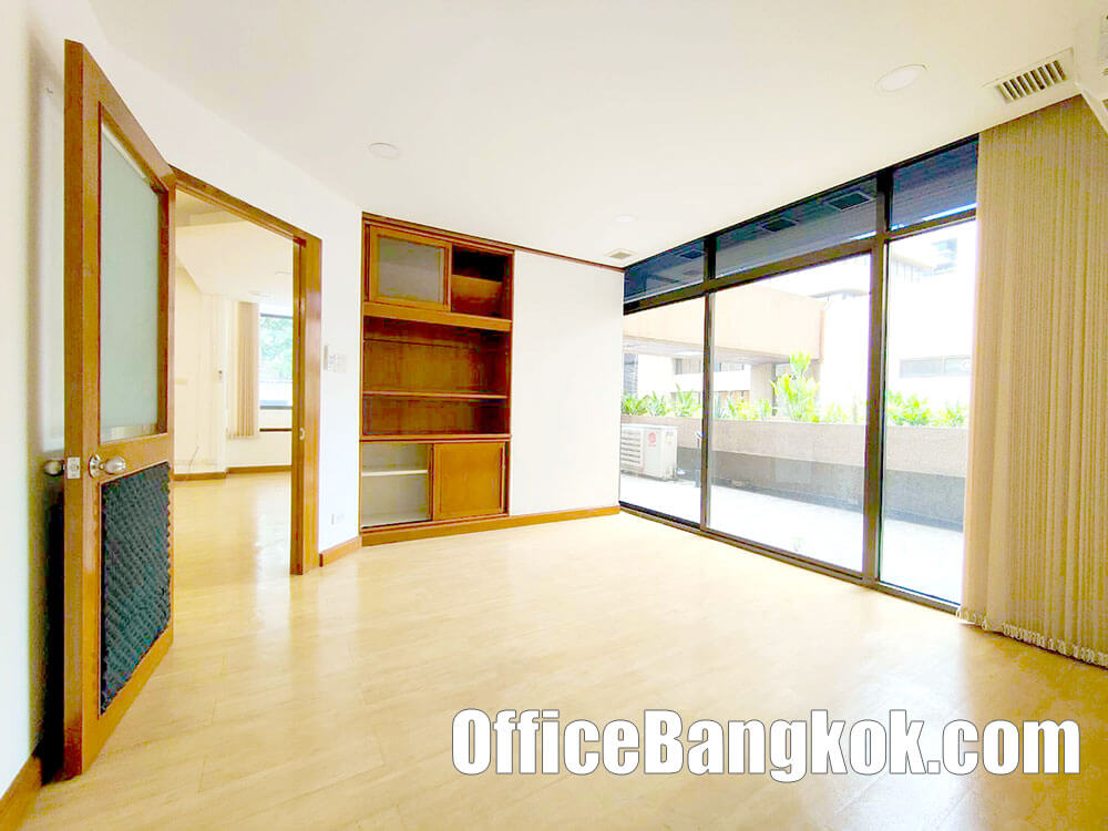 Rent Office On Asoke Area Space 85 Sqm Close To Phetchaburi MRT Station