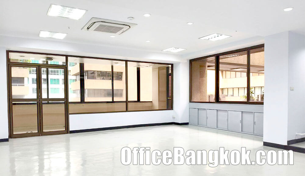 Rent Office On Asoke Area Space 56 Sqm Close To Phetchaburi MRT Station