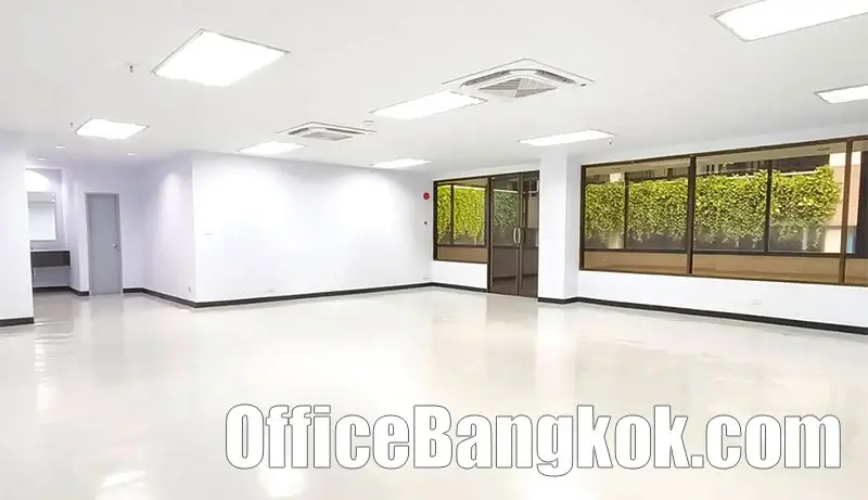 Office Space For Rent On Asoke Area Space 94 Sqm Close To Phetchaburi MRT Station