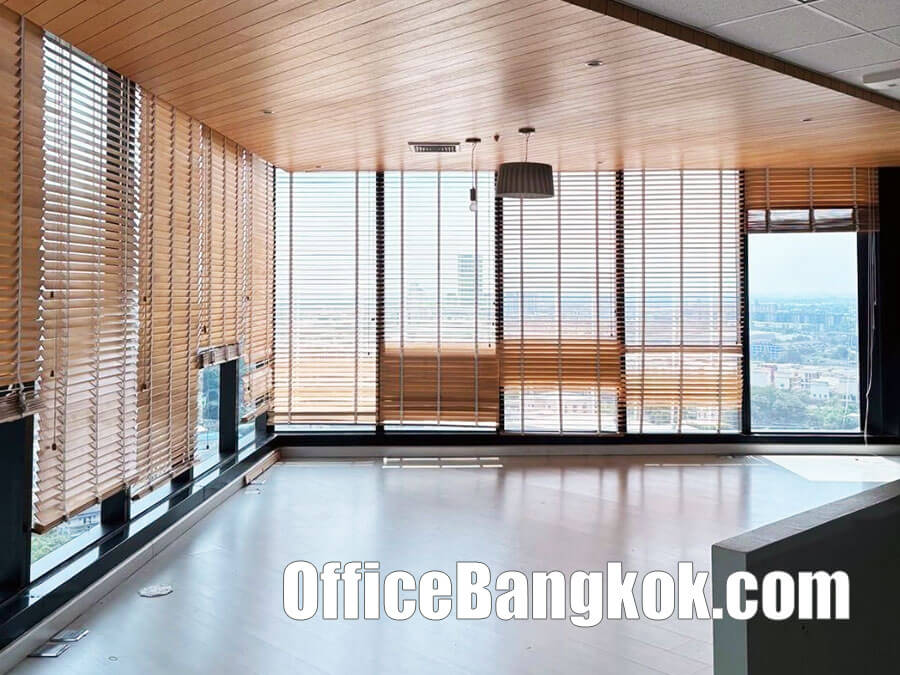 Rent Office 180 Sqm at Central City Bangna