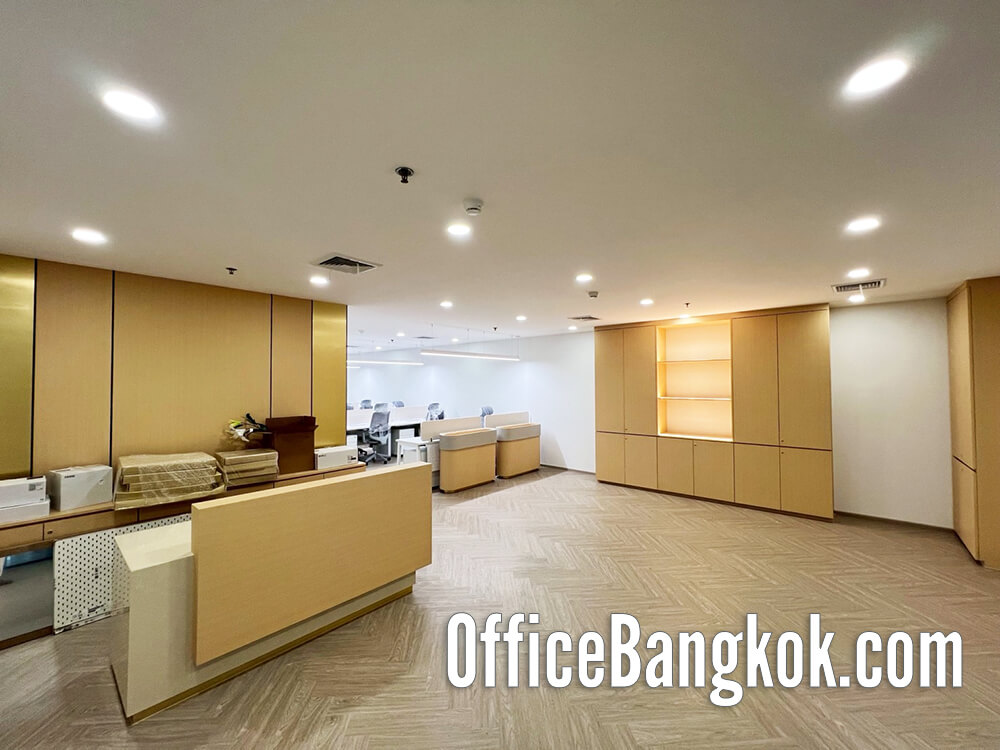 Fully furnished office for rent in Bangna, 145 sqm. Ready to move in with modern design and 123,000 THB/month rental.