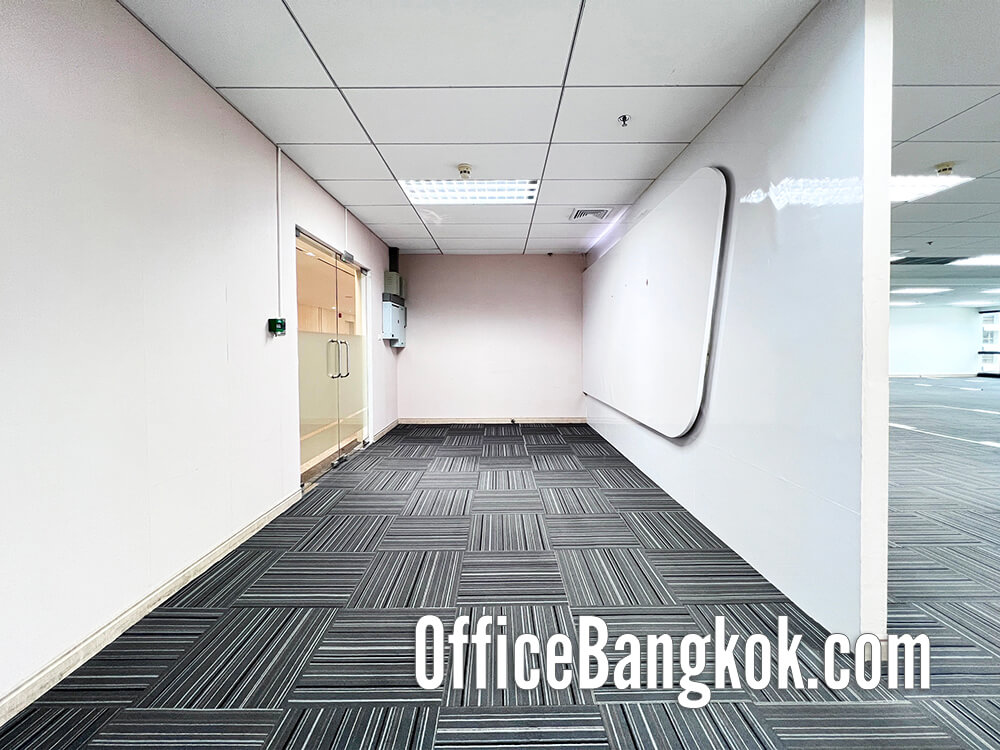 สำนักงานให้เช่า BTS ชิดลม - 298 ตร.ม. ใกล้รถไฟฟ้า พื้นที่ขนาดใหญ่ ใจกลาง CBD สำนักงานให้เช่า BTS ชิดลม - 298 ตร.ม. ใกล้รถไฟฟ้า พื้นที่ขนาดใหญ่ ใจกลาง CBD