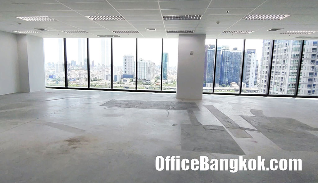 Rent Office 220 Sqm On New Phetchaburi Road Close To Phetchaburi MRT Station