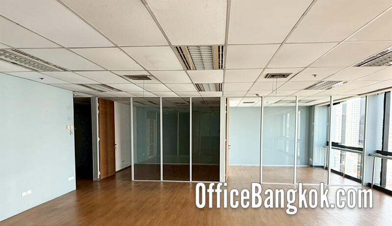 เช่าออฟฟิศตกแต่งแล้วบางส่วน ใกล้รถไฟฟ้า BTS พญาไท ทำเลใจกลางเมือง เดินทางสะดวก พื้นที่ใช้สอย 200 ตร.ม. ค่าเช่าเพียง 90,000 บาทต่อเดือน เหมาะกับบริษัทขนาดกลาง