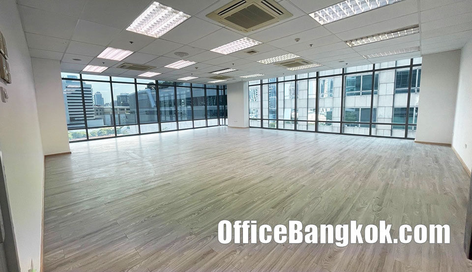 Rent Office 90 Sqm Close To Phloen Chit BTS Station