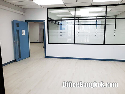 Rent Office Partly Furnished 300 Sqm On Rama 4