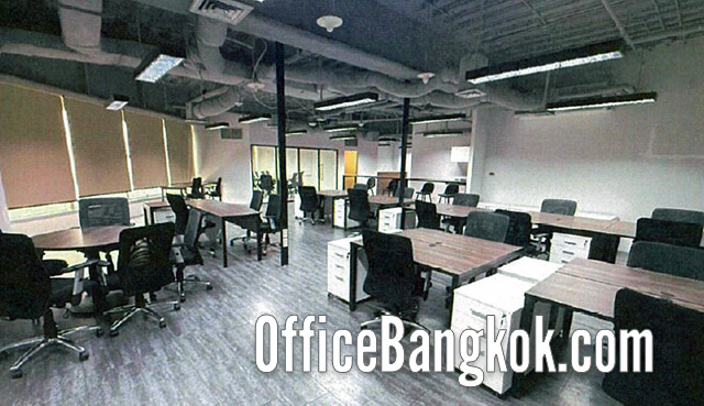 เช่าสำนักงานตกแต่งพร้อมเฟอร์นิเจอร์ ทำเลสาทร ใกล้ BTS ช่องนนทรี พื้นที่ 200 ตารางเมตร ค่าเช่า 210,000 บาทต่อเดือน พร้อมเข้าใช้งานทันที