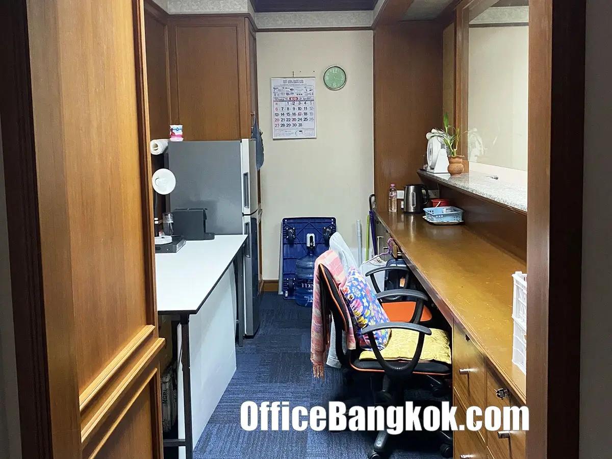 Rent Office 78 Sqm On Silom Road Close To Surasak BTS Station