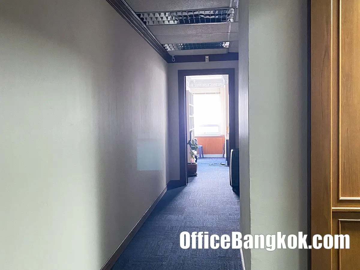 Rent Office 78 Sqm On Silom Road Close To Surasak BTS Station