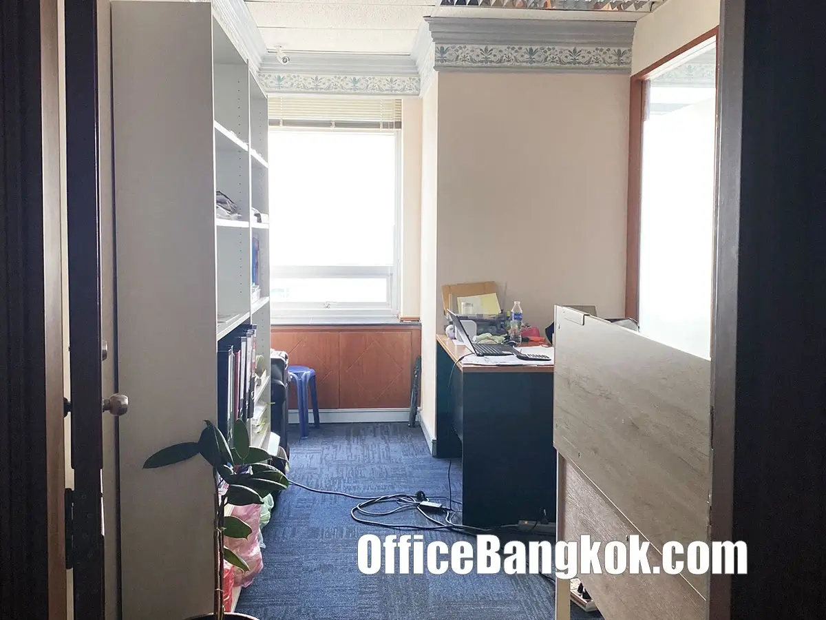 Rent Office 78 Sqm On Silom Road Close To Surasak BTS Station