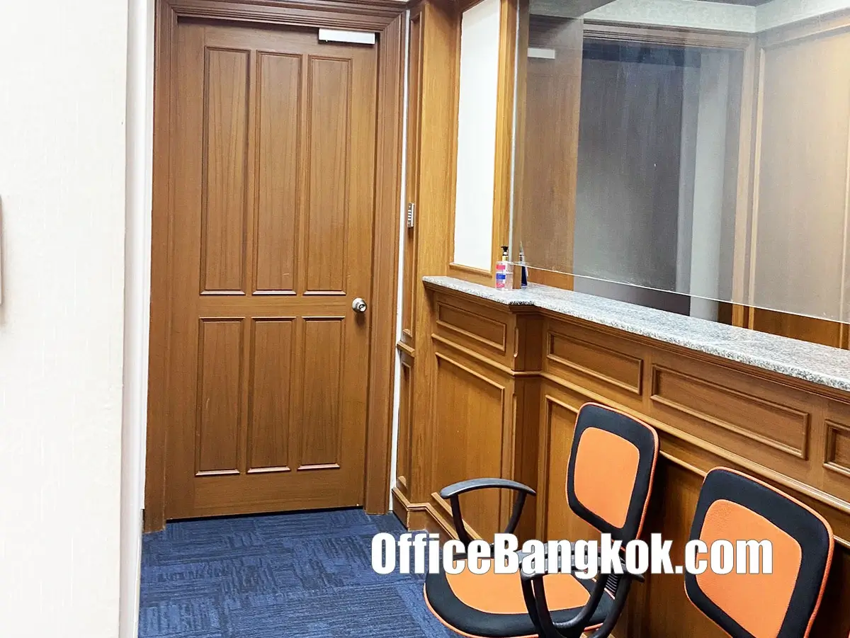 Rent Office 78 Sqm On Silom Road Close To Surasak BTS Station