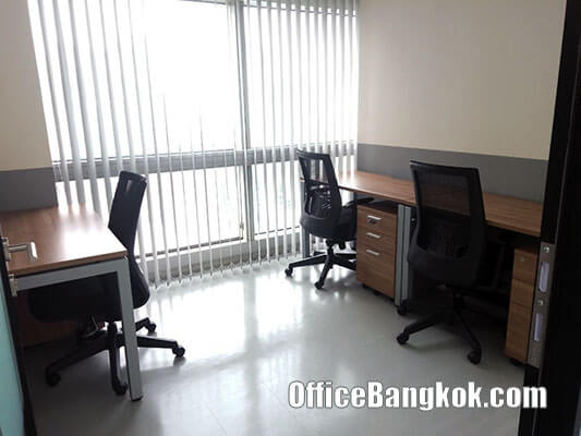 สำนักงานสำเร็จรูปอาคารเสริมมิตร ทาวเวอร์ (Service Office at Serm-Mit Tower) ออฟฟิศขนาดเล็กให้เช่าพร้อมเฟอร์นิเจอร์ทำเลอโศก