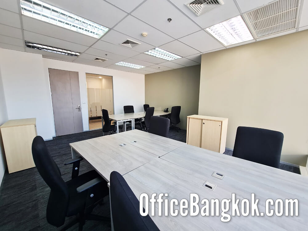 เช่าสำนักงานสำเร็จรูปอาคารแคนวาส เพลินจิต (Rent Service Office at Canvas Phloen Chit) ออฟฟิศขนาดเล็กให้เช่าพร้อมเฟอร์นิเจอร์ทำเลชิดลม