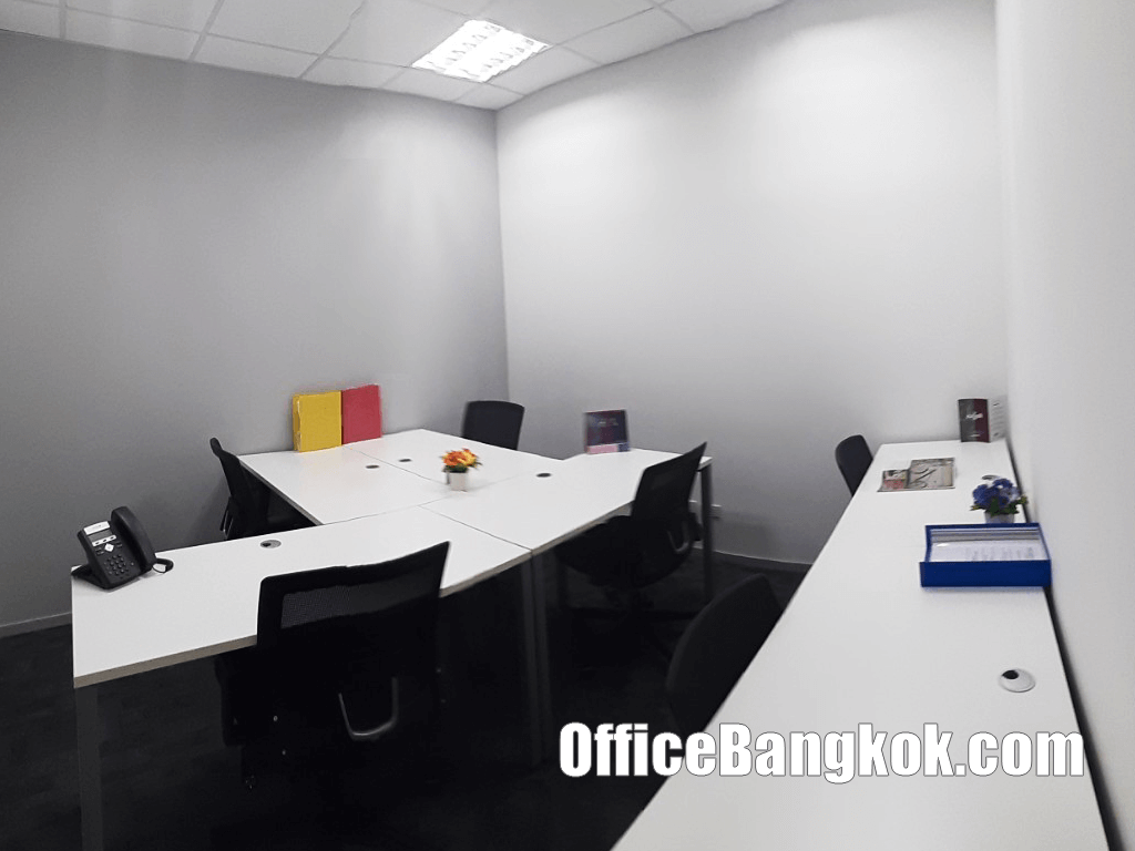 เช่าสำนักงานสำเร็จรูปรอยัล ภูเก็ต มารีน่า (Rent Service Office at Royal Phuket Marina) Co-Working Space และออฟฟิศขนาดเล็กให้เช่าพร้อมเฟอร์นิเจอร์ทำเลภูเก็ต