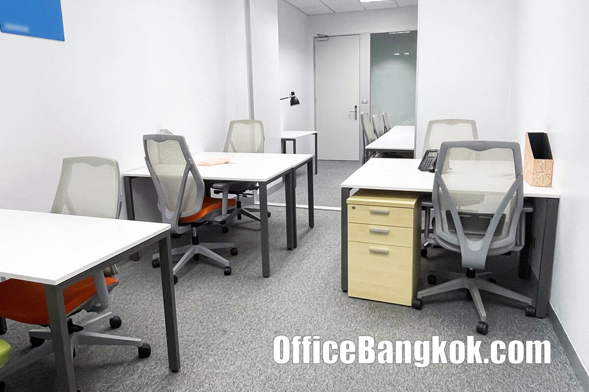 Service Office and Co-Working Space for Rent at Chamchuri Square
