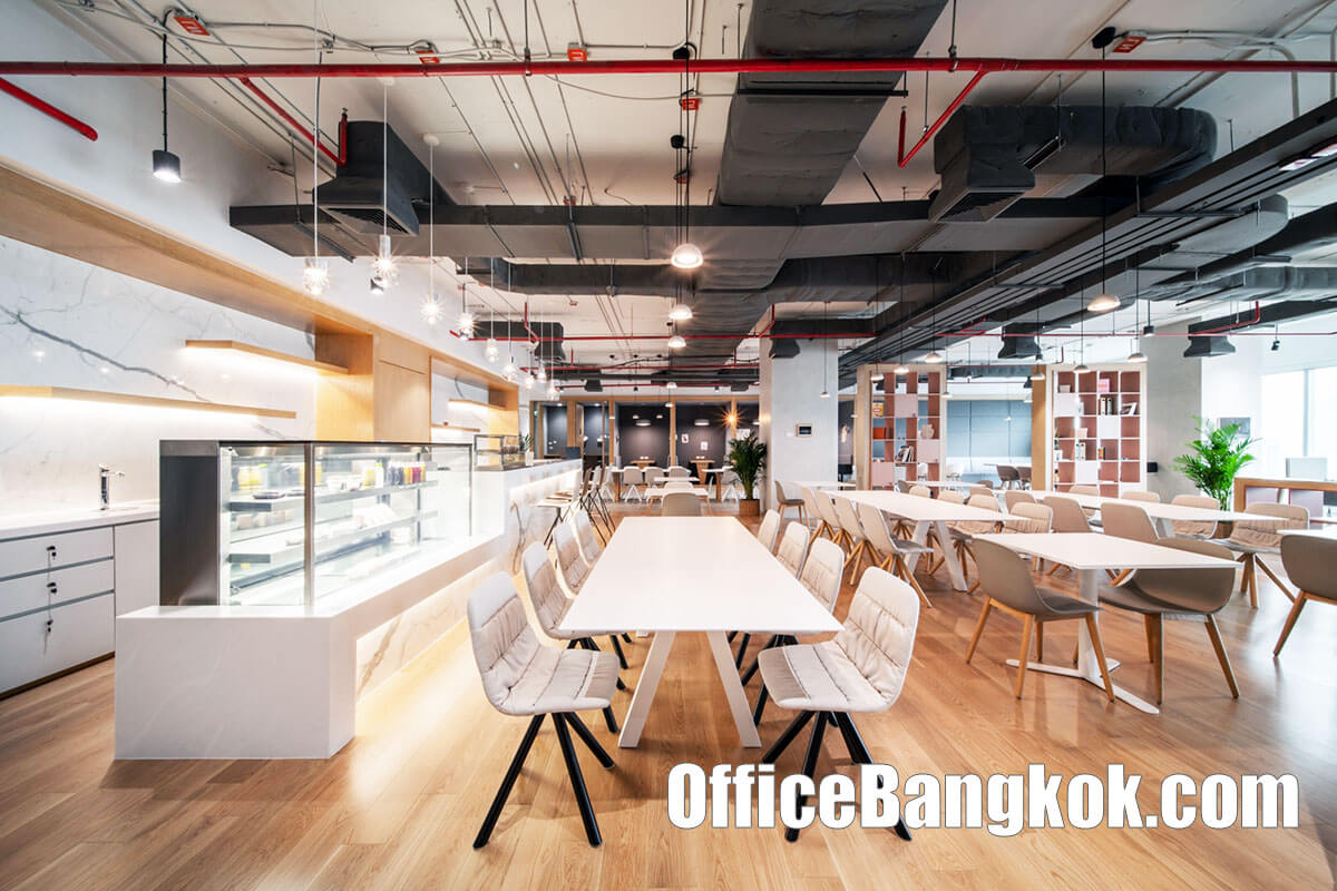 Service Office and Co-Working Space for Rent at Chamchuri Square