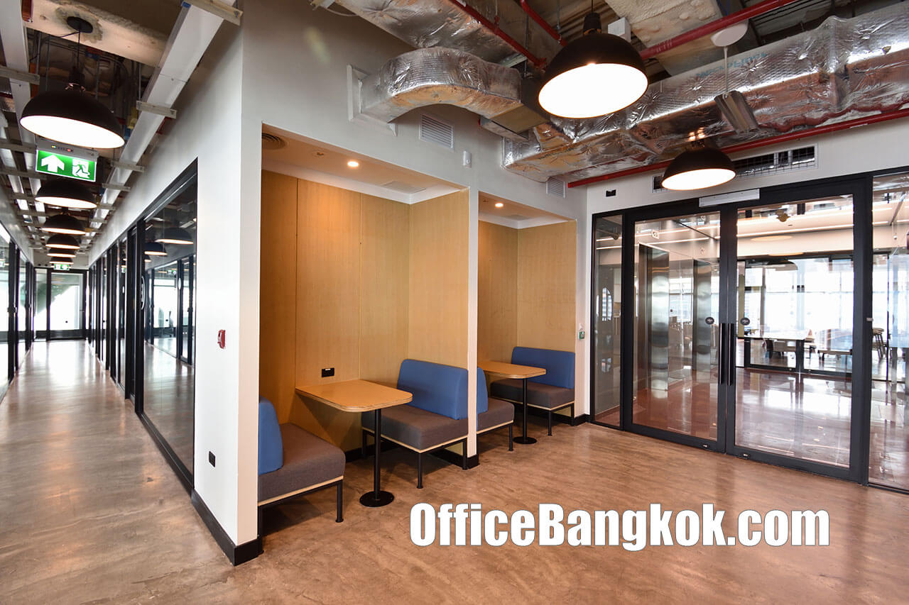 เช่าสำนักงานสำเร็จรูปอาคารเอเชีย เซ็นเตอร์ (Rent Service Office at Asia Center Building) Co-Working Space และออฟฟิศขนาดเล็กให้เช่าพร้อมเฟอร์นิเจอร์ทำเลสาทร