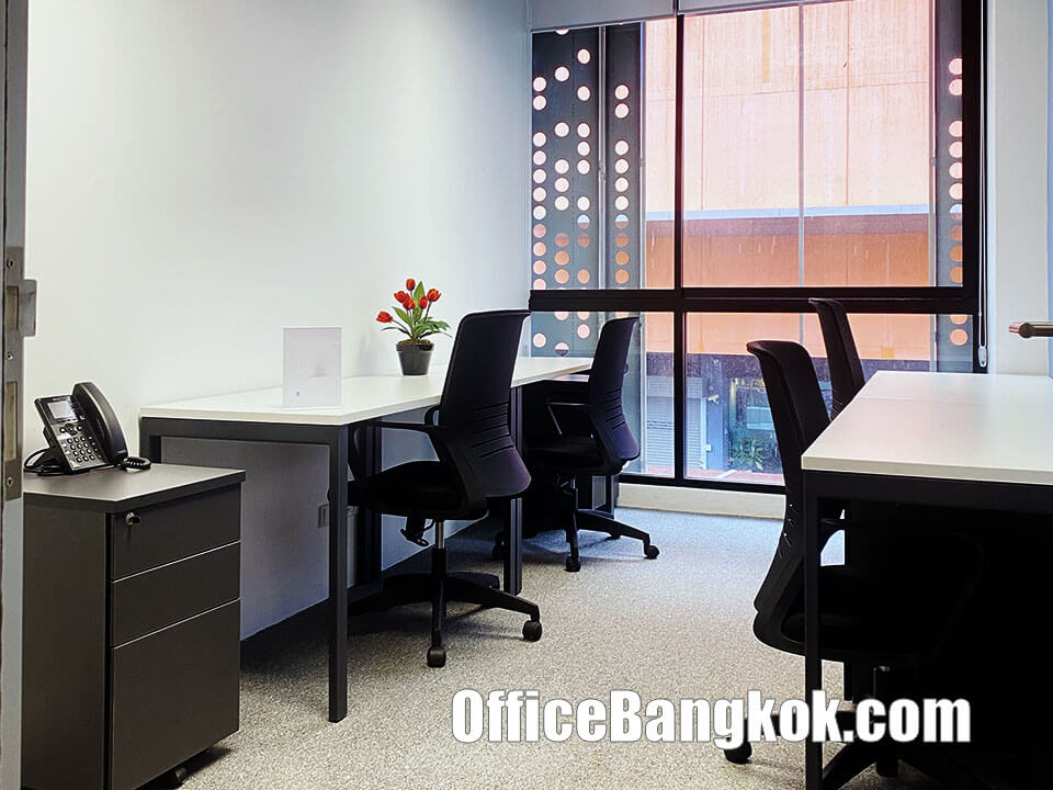 Service Office for Rent at SO24
