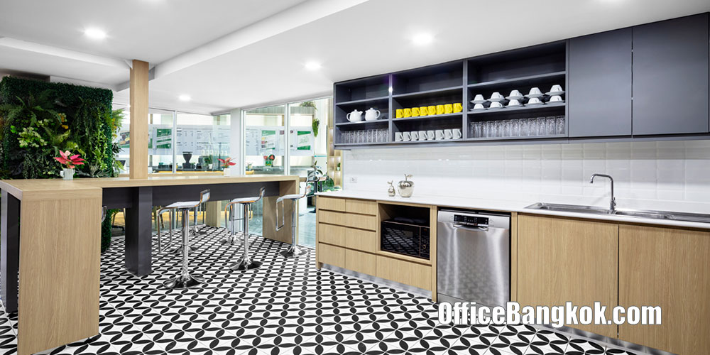 เช่าสำนักงานสำเร็จรูปอาคารซัมเมอร์ พ้อยท์ (Rent Service Office at Summer Point) Co-Working Space และออฟฟิศขนาดเล็กให้เช่าพร้อมเฟอร์นิเจอร์ทำเลสุขุมวิท